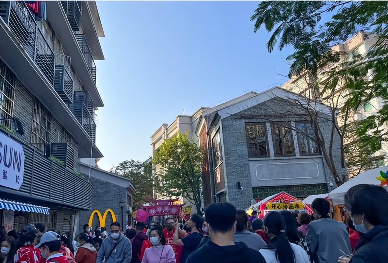 旅游去哪玩最好的地方？2024国内外精选目的地+省钱攻略